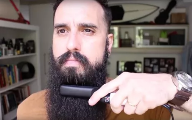 K) PLANCHA ALACIADO BARBA Y CABELLO
